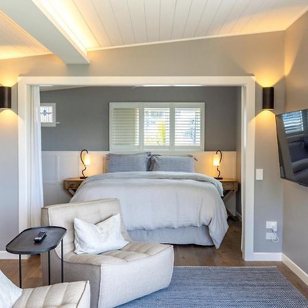 Smiths Cottage - Stay Waiheke Oneroa ภายนอก รูปภาพ