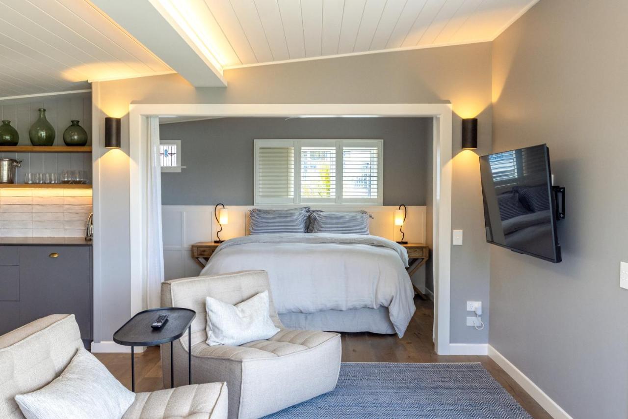 Smiths Cottage - Stay Waiheke Oneroa ภายนอก รูปภาพ